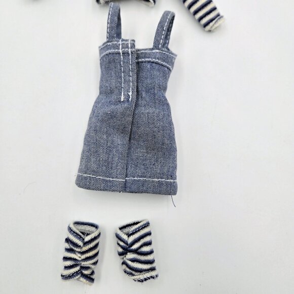 Skipper Denim Dress Outfit Vest Leg Warmers Shoes Barbie Doll Mattel 14381 14385 - Picture 14 of 14